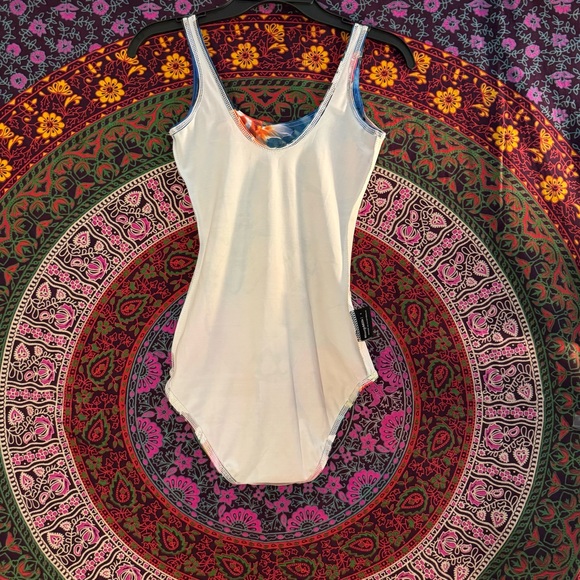 Blackmilk Clothing- Mixing with the Fishes- Size Small- Long Torso- PC - Picture 5 of 8